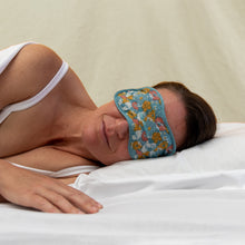 Load image into Gallery viewer, Daydream Me Eye-Cushion